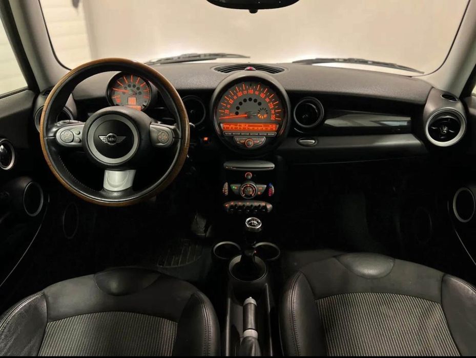 Mini Clubman 2008 1.6 benzina Pachet John Cooper Works