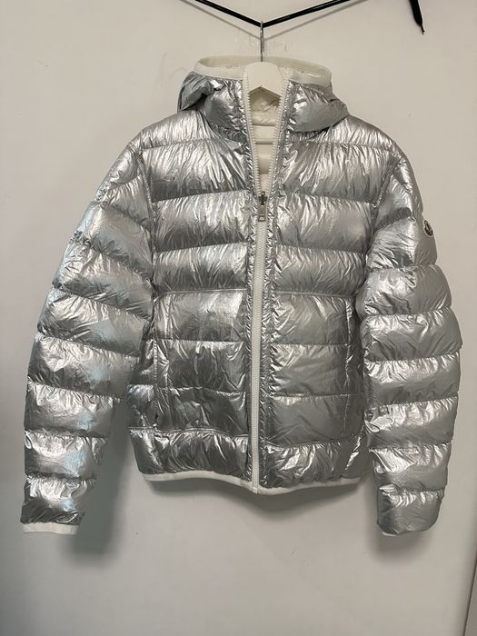 Moncler 100% оригинално яке с две лица
