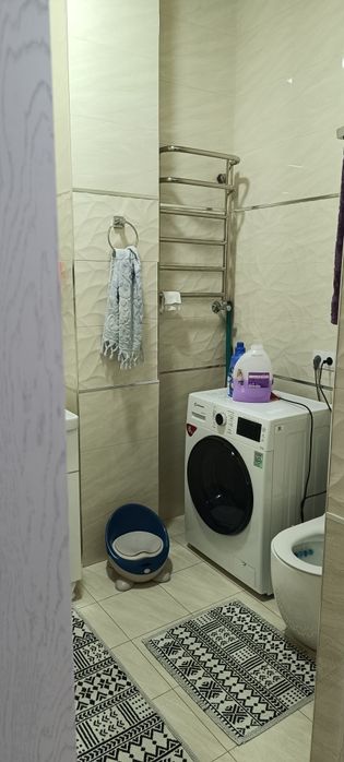 НОВОМОСКОВСКАЯ ДАРХАН ПУШКИН МЕТРО срочно продам 2 комнатную квартиру