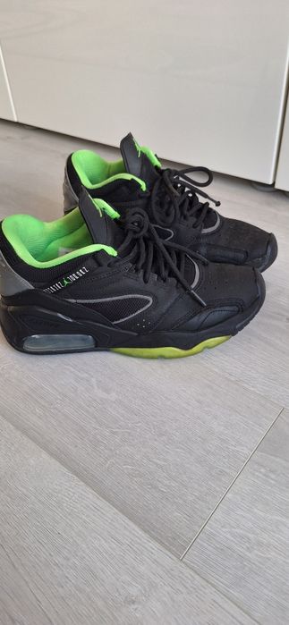 Adidași gheata Jordan