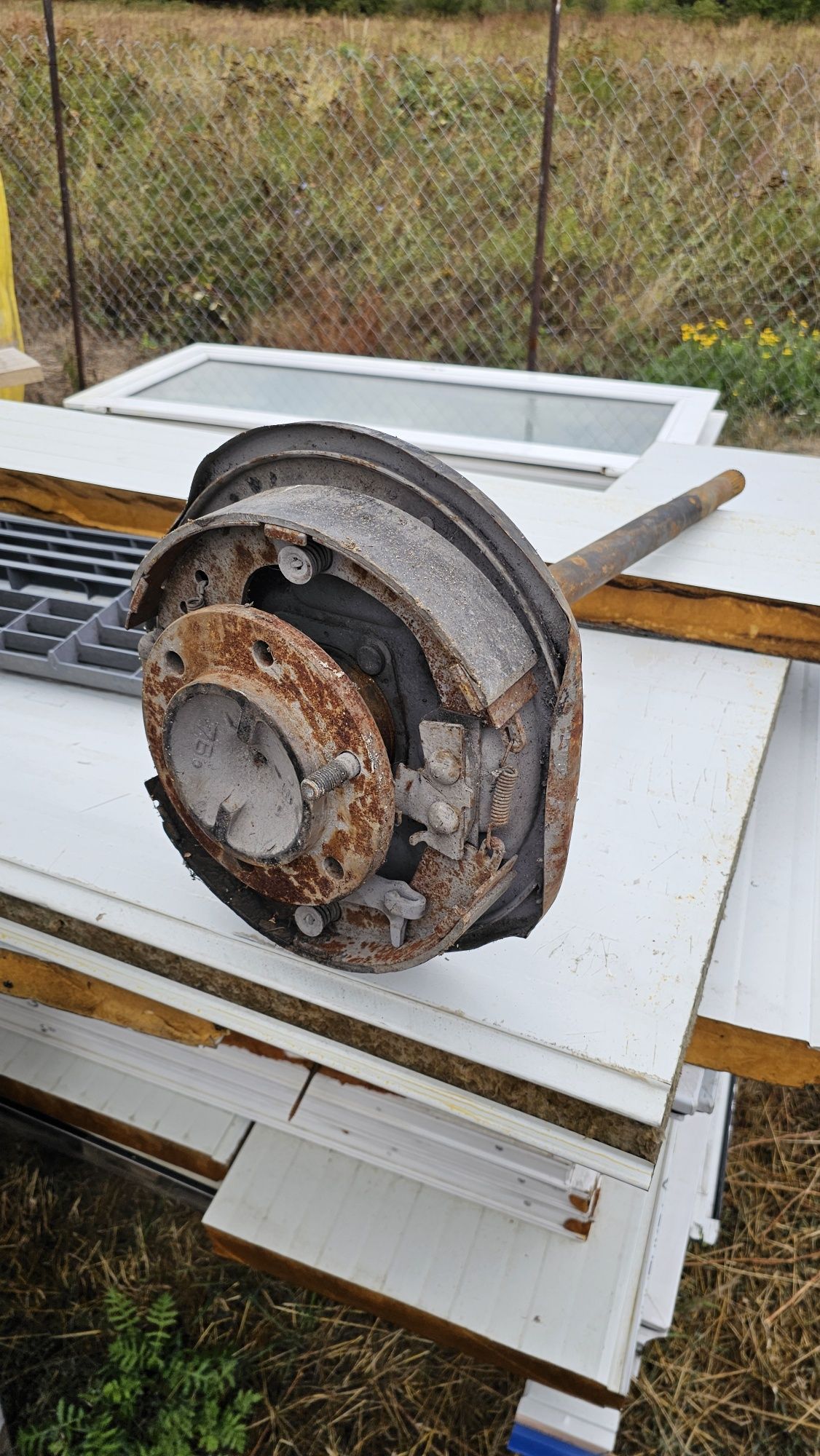 Полуоски за Mitsubishi L200 2002г.