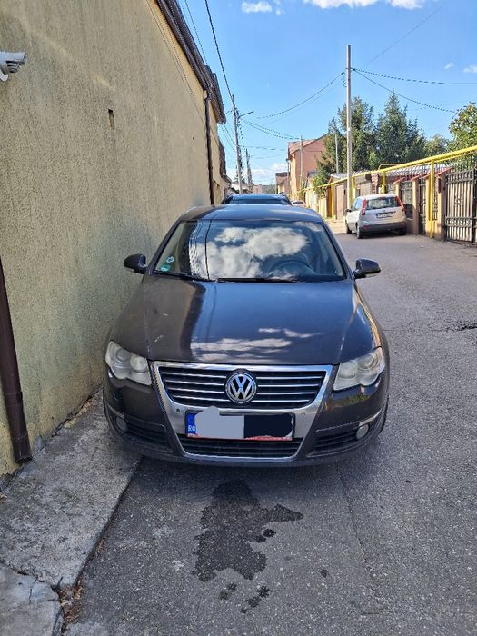 Vând passat b6 Limuzine 170 cp,foarte întretinut