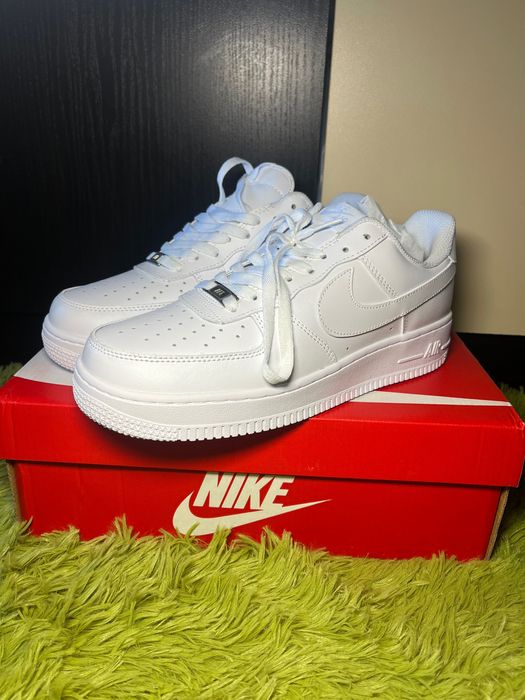 ЧИСТО НОВИ! Nike Air Force 1 '07
