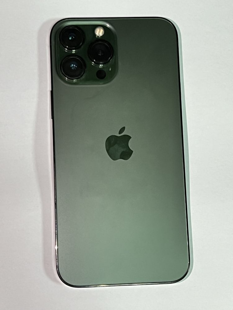 Iphone 13 pro max green