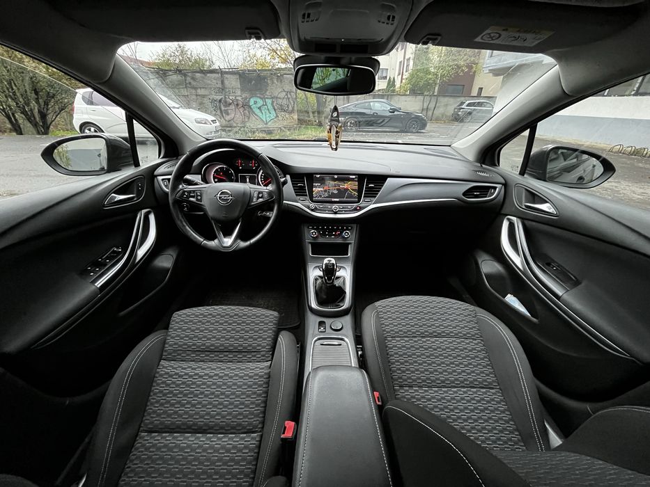 Opel Astra K Sports Tourer+ 1.6CDTI