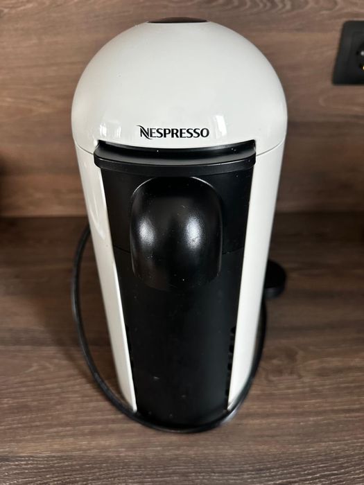 Vand expresor Nespresso - Vertuo