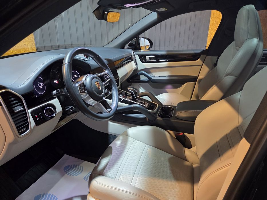 Porsche cayenne coupe 2019