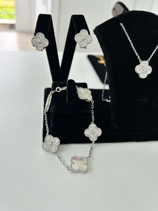 Set Van Cleef Diamond Colier, Cercei si Bratara