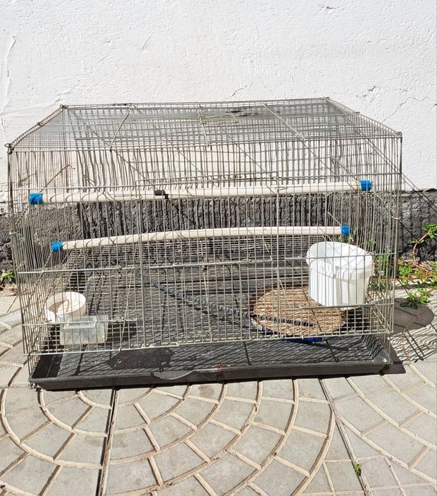 Продам большую клетку. 60×40×40