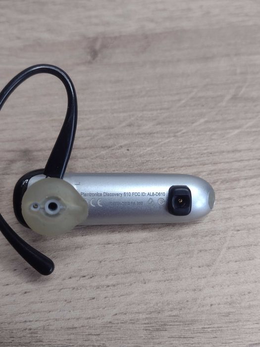 Plantronics Discovery 610