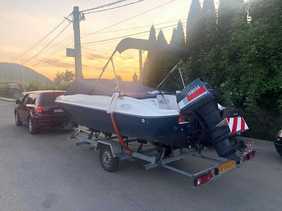 Barcă open completă de motor și peridoc