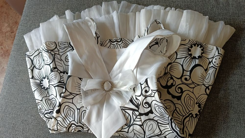 Платье шикарное на девочку