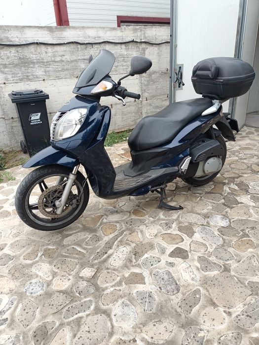 Vând scuter Malaguti Password 250 – 2007, 32.500 km