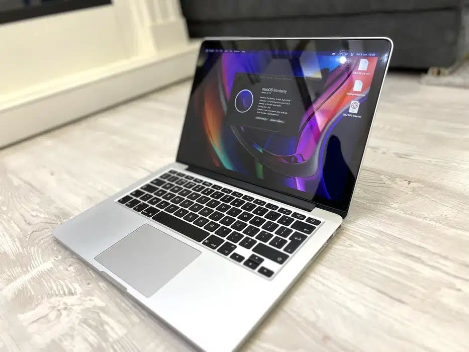 Apple Macbook Pro Retina 13” 2015