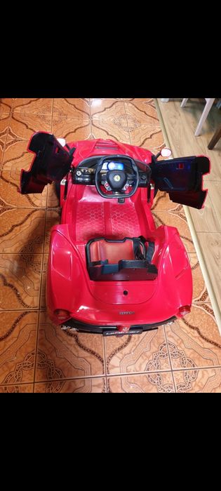 Masina electrica Ferrari