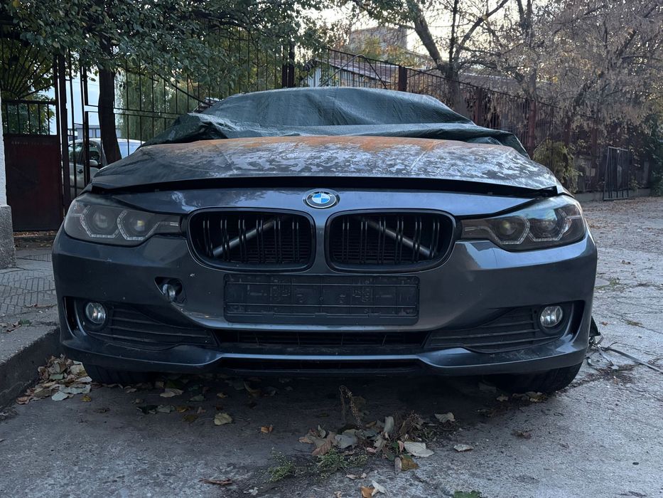 Продавам на части бмв ф30 320d 163 коня
