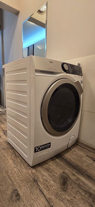 Пералня със сушилня AEG L7WBE69S