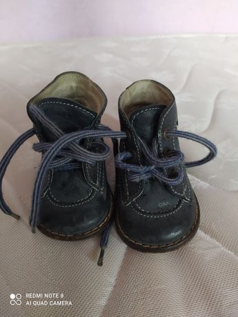 Ботиночки и туфельки для малышей