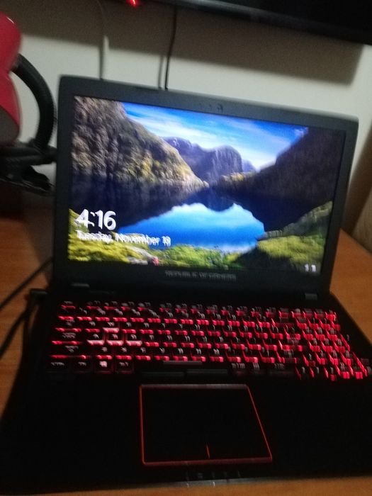 Laptop gaming Asus ROG GL553V