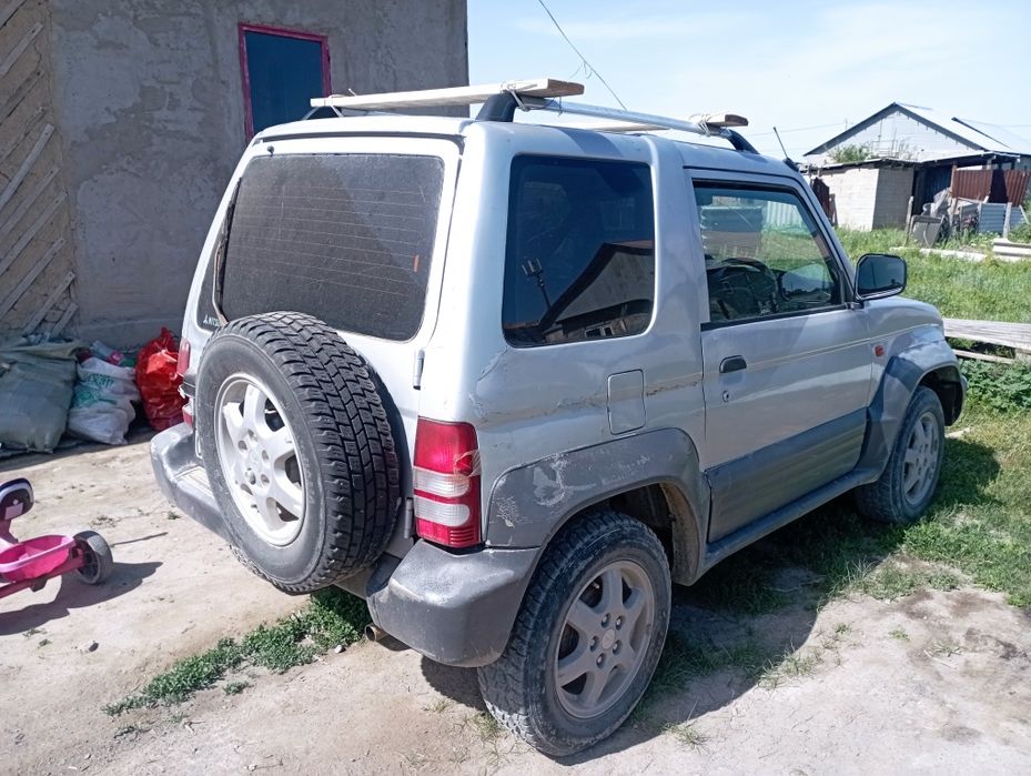 Продам автомобиль Паджеро