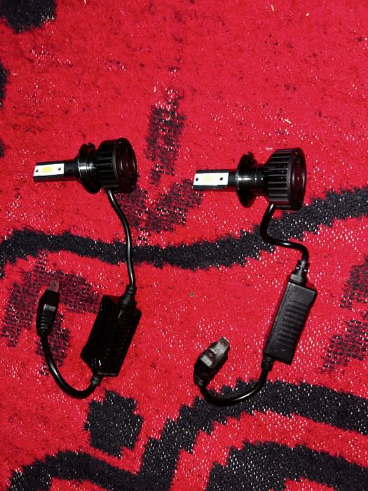 Leduri auto cu ventilator incorporat