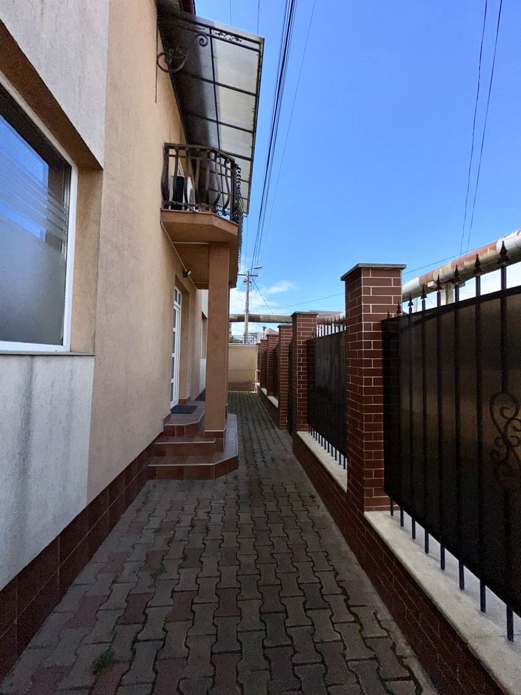 INCHIRIERE Spatiu Comercial Zona Alexandru Cel Bun