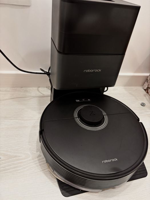 Robot de aspirare Roborock Q7 MAX+, aspirator&mop&statie