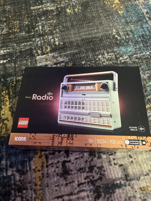 LEGO Icons 10334 Radio retro NOU sigilat!