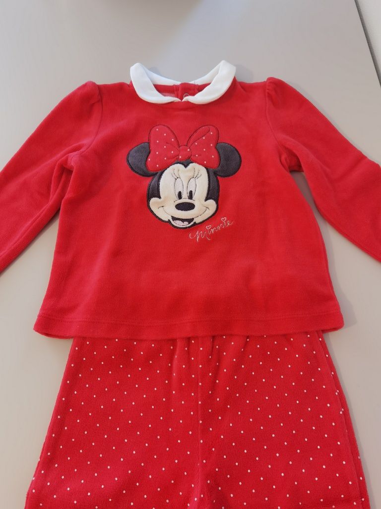 Vând costum Minnie 80