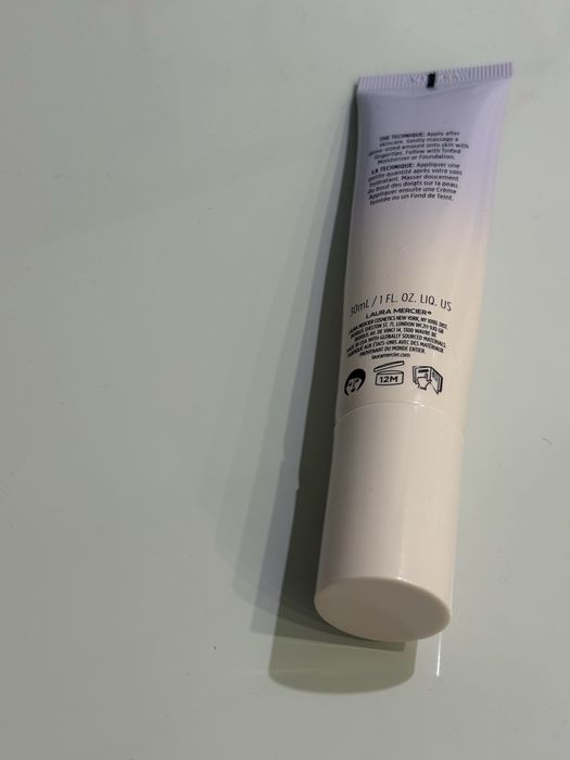 База за лице , основа за грим Laura Mercier pure canvas blurring prime