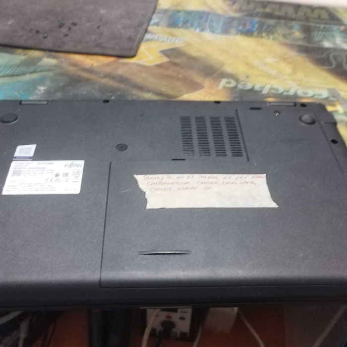 Dezmembrez Fujitsu Lifebook A3510 I3 1005G1