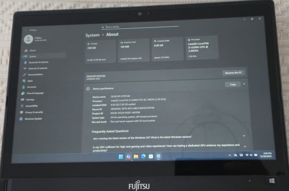Laptop Fujitsu T936 tablet Intel I5 6300U 8GB DDR4 260 SSD Windows 11
