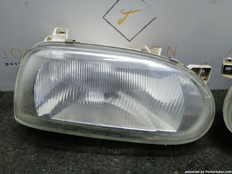 Set faruri VOLKSWAGEN GOLF III (1H1) [ 1991 - 1998 ] 1.6 (ABU, AEA, AEE) 55KW|75HP HELLA