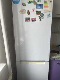 Холодильник продается срочно
