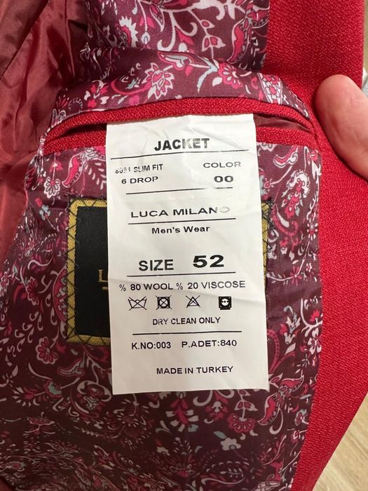 Sacou de costum rosu