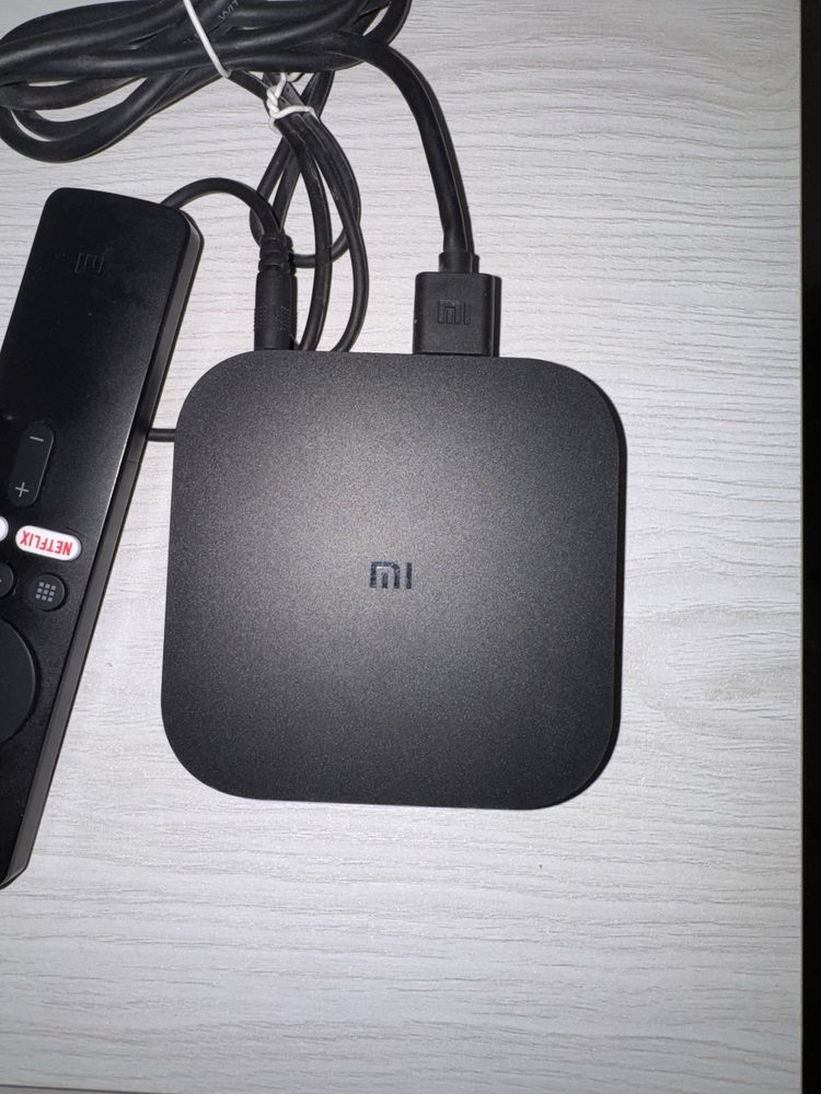Tv приставка Mi (в идеальном состоянии)