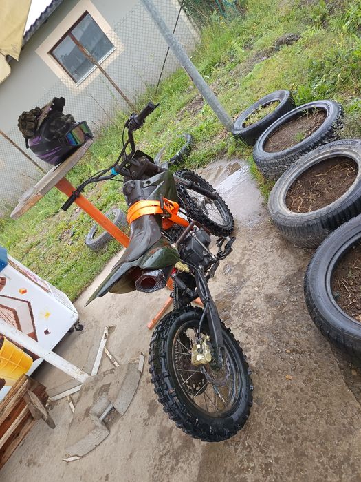 Vând cross 125cc