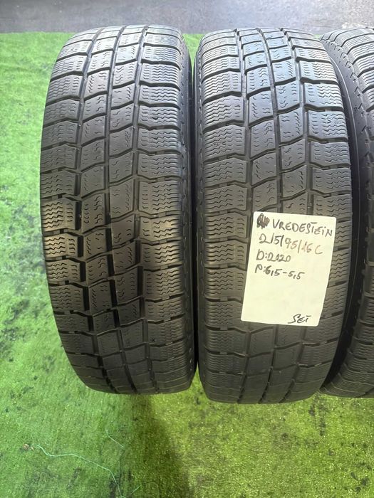 Anvelope iarnă 215/75/16C Vredestein