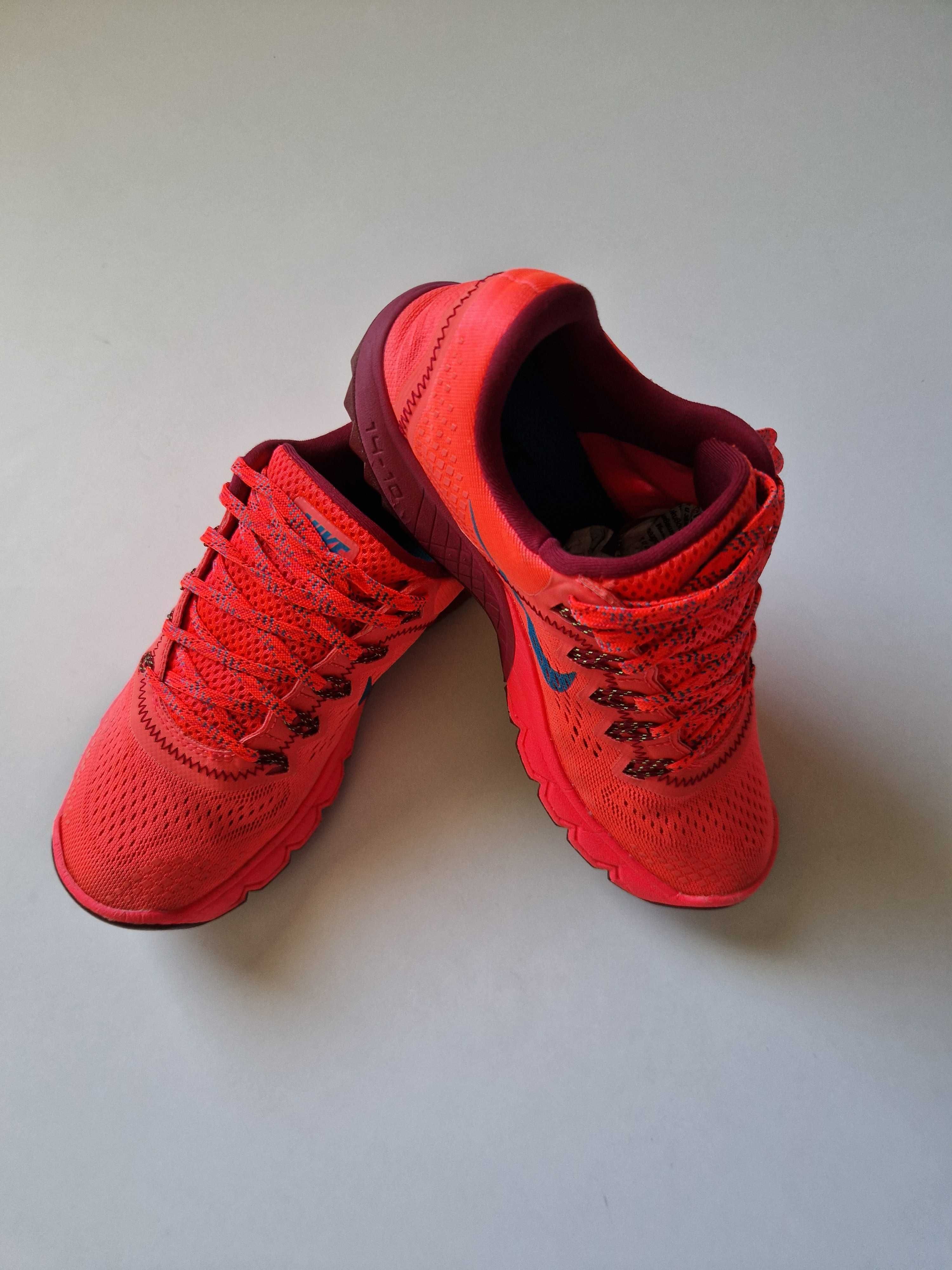 Nike Zoom Terra Kiger Trail Coral оригинални маратонки