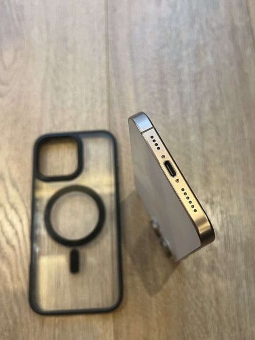 Отличен! Iphone 16 PRO MAX 256gb Desert Titanium / Перфектен!
