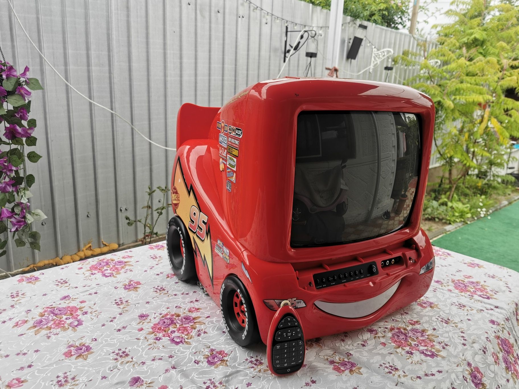 Tv cu tub Disney