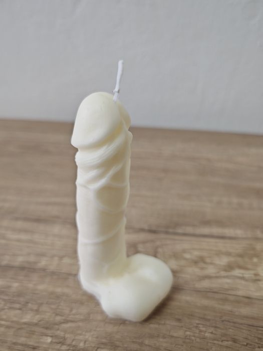 Lumânăre forma penis