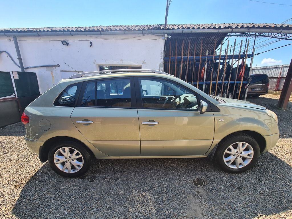 Far Dreapta Renault Koleos 2008 - 2015 SUV 4 Usi (1014) Fara xenon