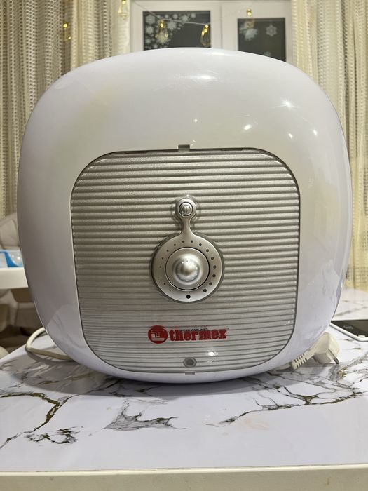 Продам водонагреватель