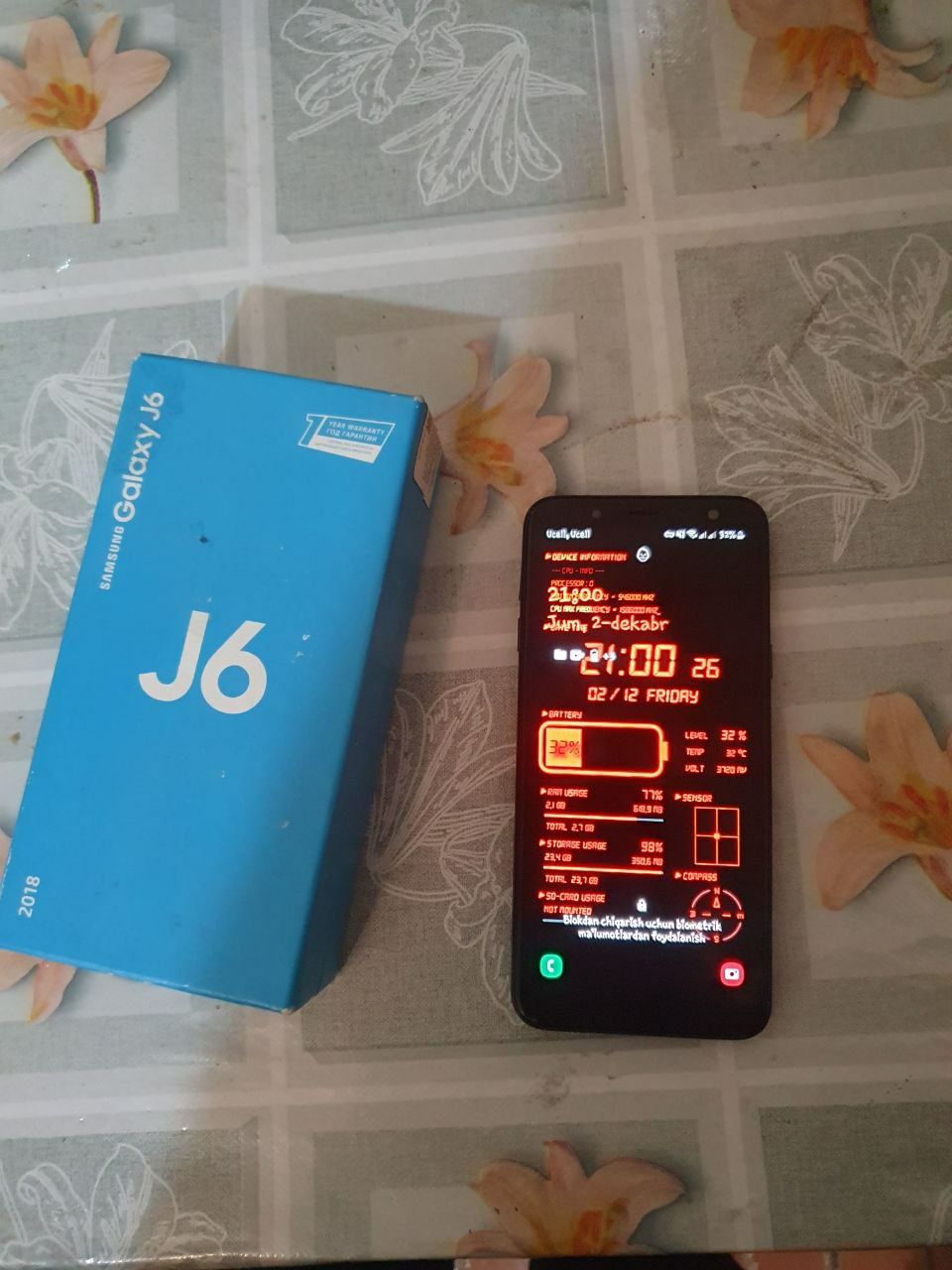 Samsung j6karopka dokument bor  hotira3/32 aybi yoq 6 oy kafolat