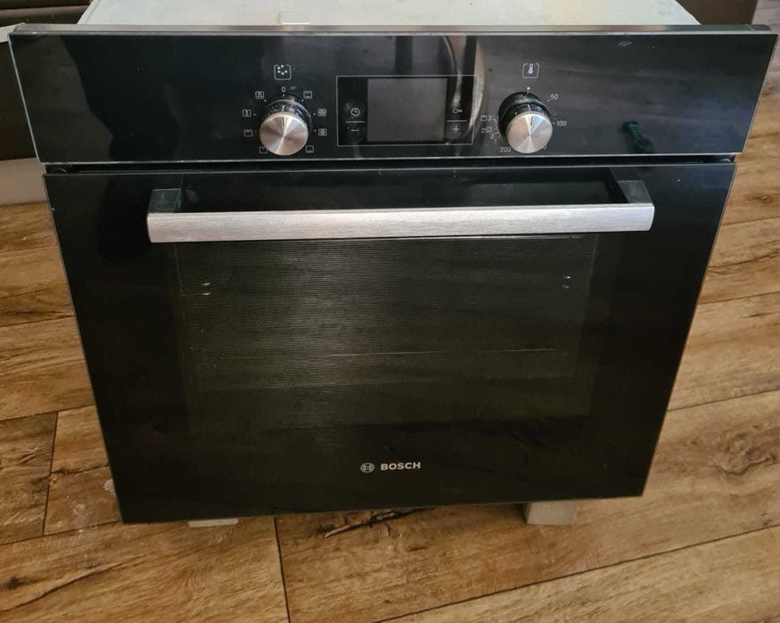 Духовой шкаф Bosch встраиваемый электрический