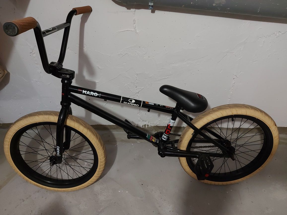 Bicicleta HARO PT. Scheme culoare negru lucios 20.5