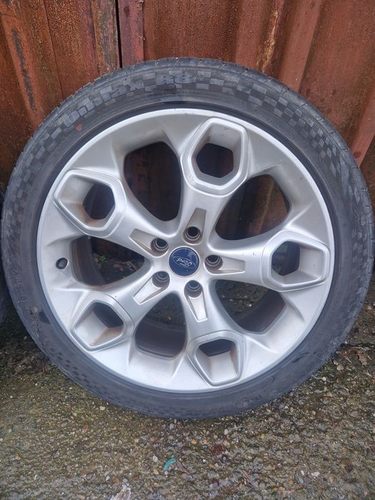 Jante 5x108 R19 Ford Volvo cu anvelope de vară 235 45 R19 dot 2025