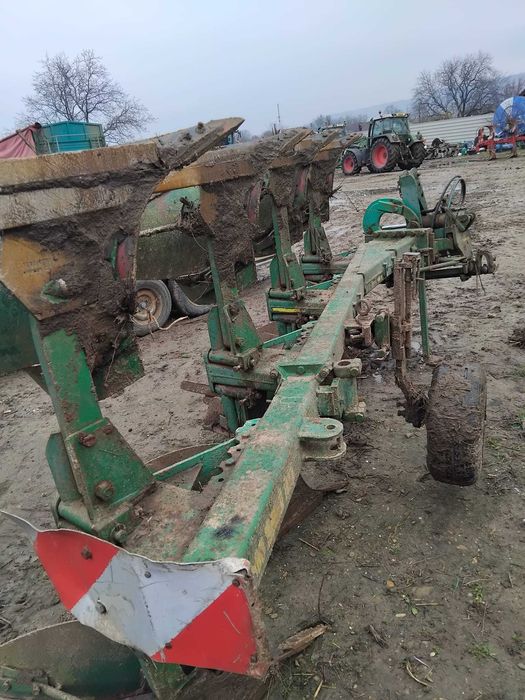 Plug Gassner,4 trupite