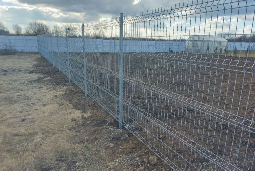 Meserasul la gardurii reparatii